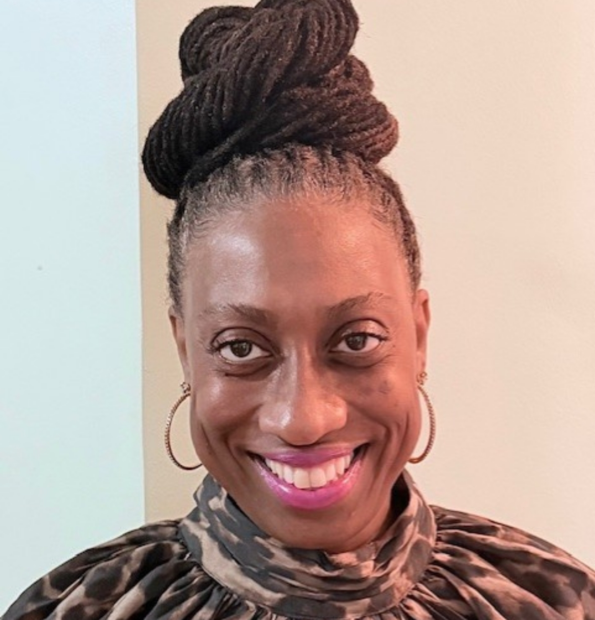 Tanisha Arthur headshot