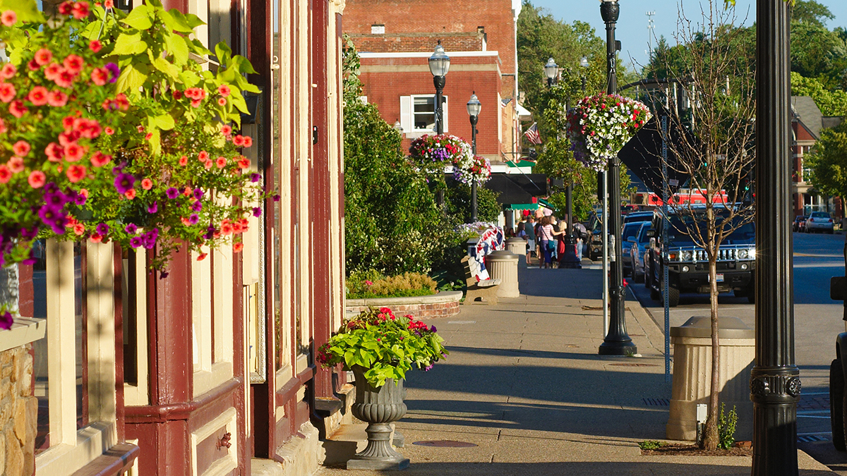 Image of a downtown streetscape